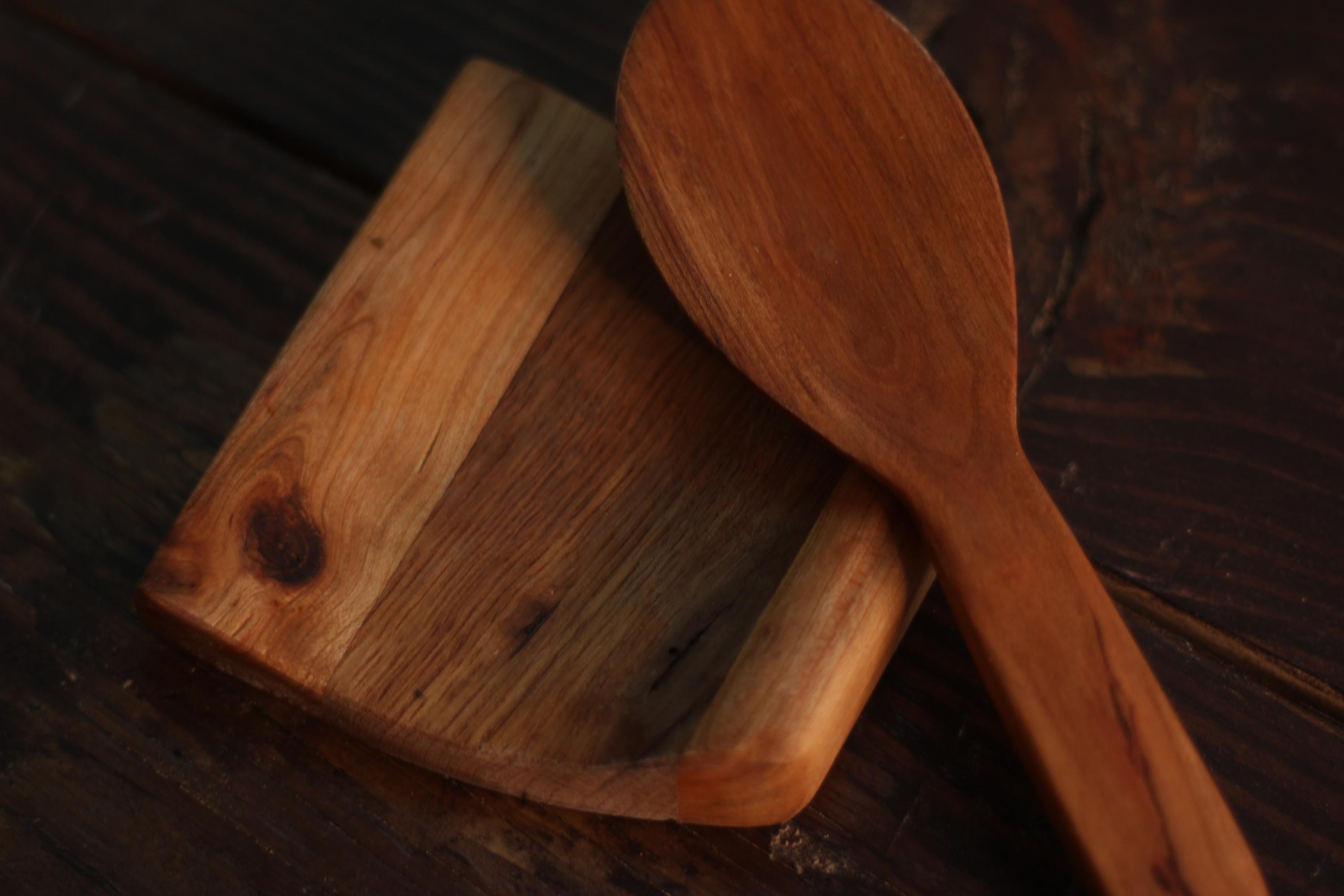Red oak/cherry Spoon rest 4x4in